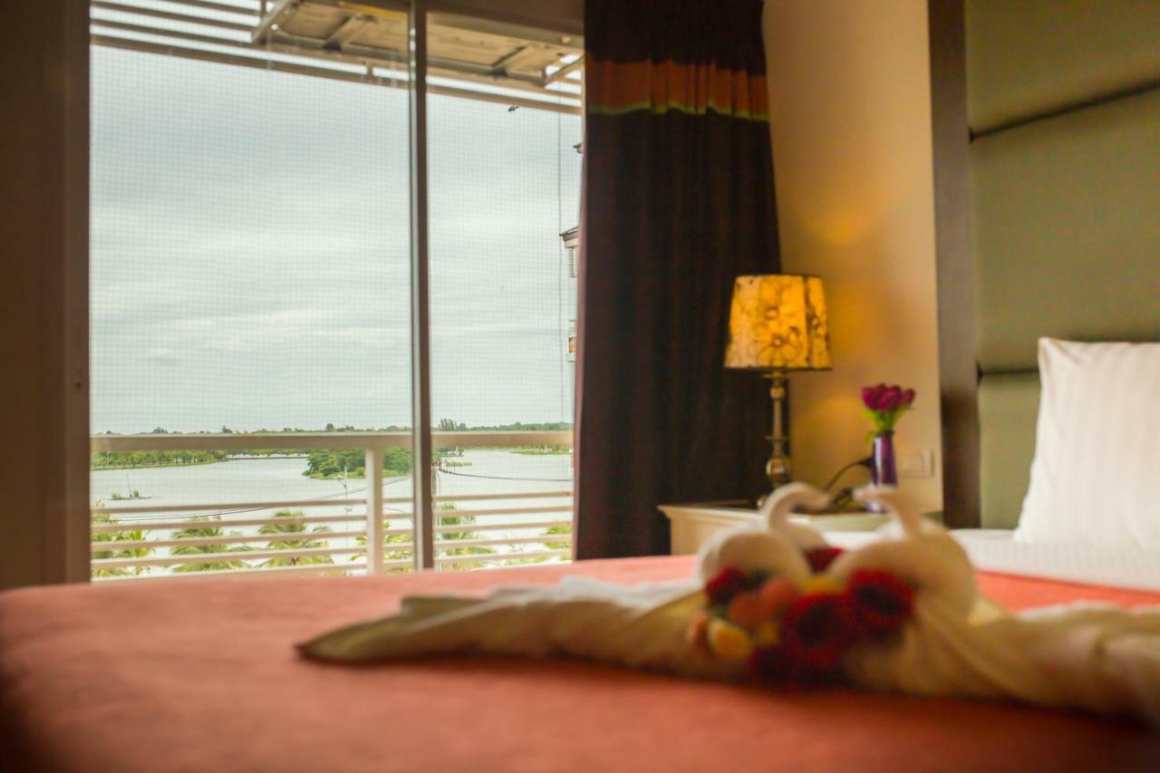 Kwan Ruen Park Hotel Nakhonratchasima Екстериор снимка