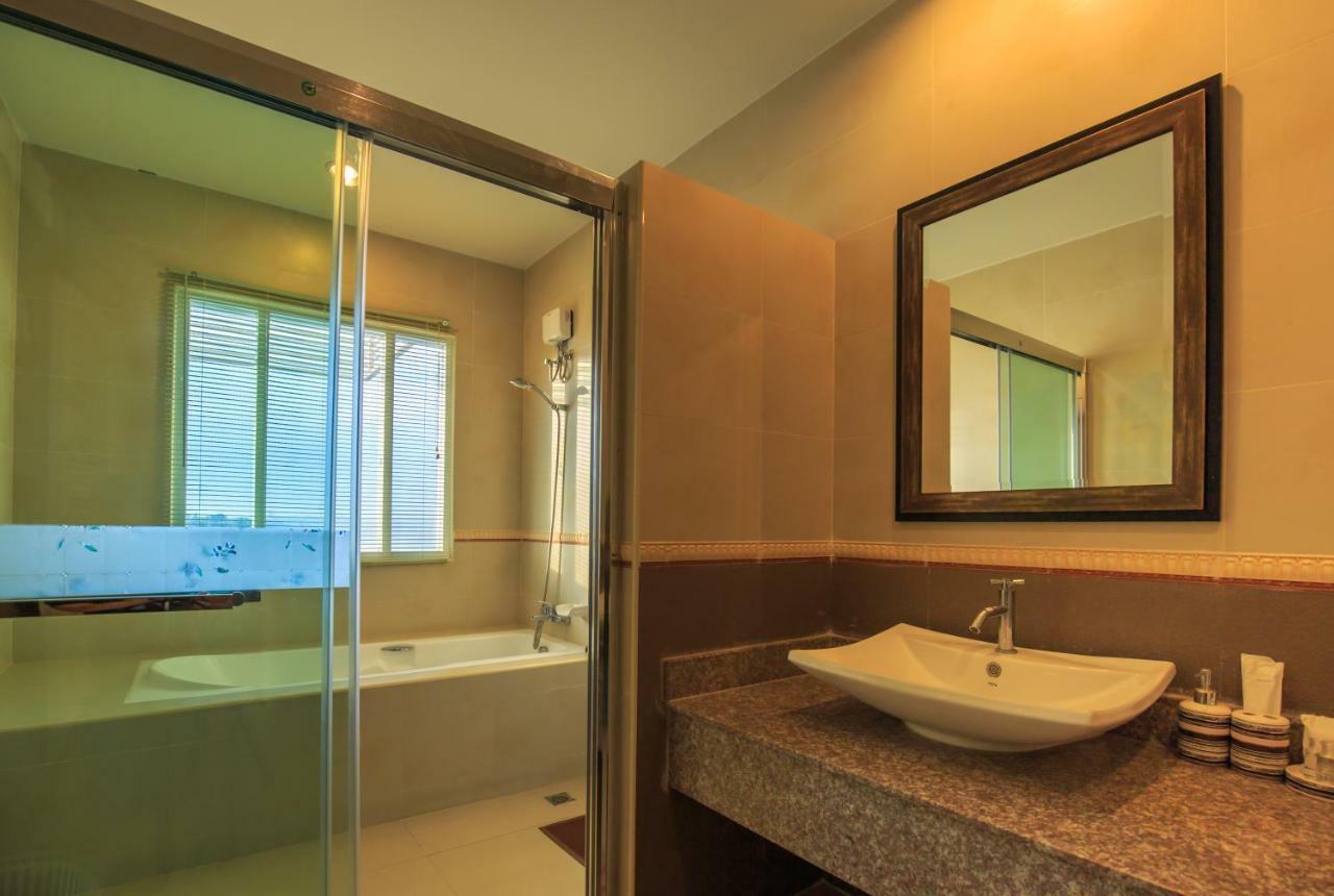 Kwan Ruen Park Hotel Nakhonratchasima Екстериор снимка